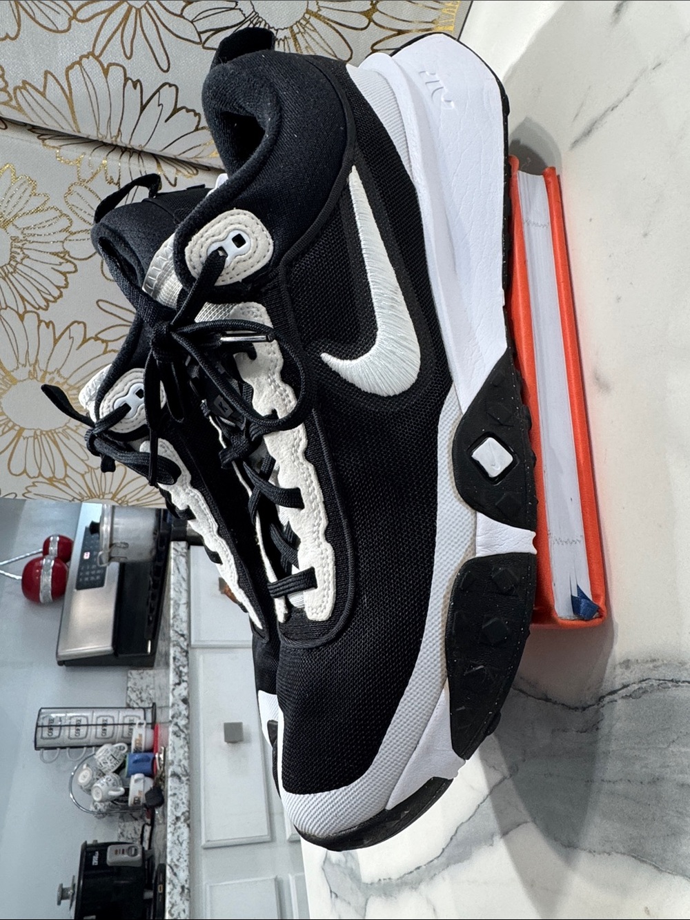 Nike Women's Black & White Athletic Sneakers
